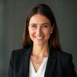 Portrait des CEO von R T Z ASSOCIATES LTD