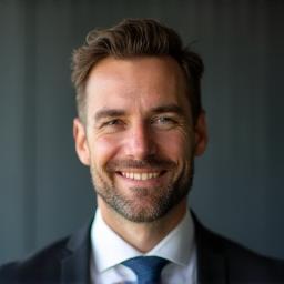 Portrait des Change Management Lead bei R T Z ASSOCIATES LTD